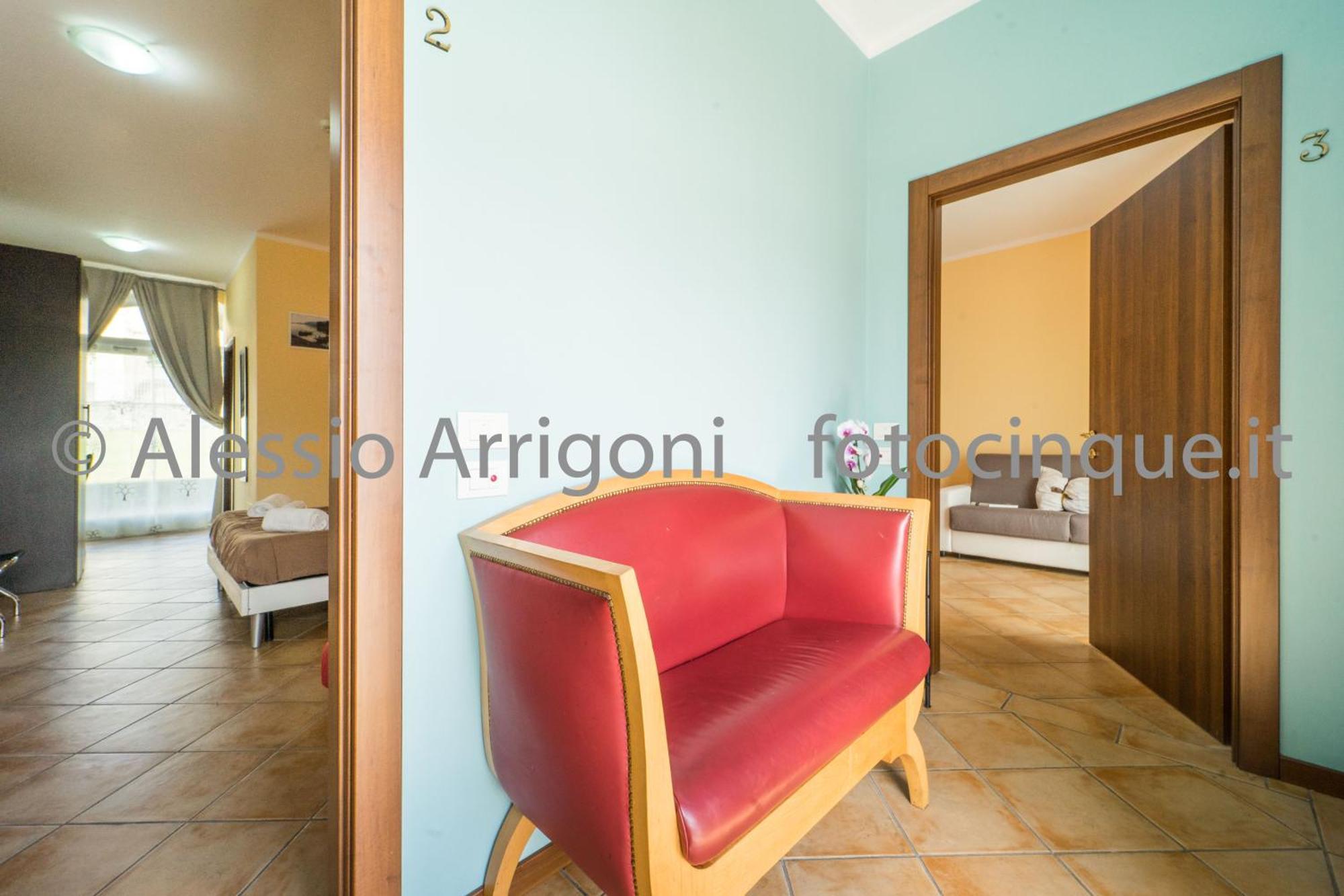 Bluelake Inn Olginate Exterior foto